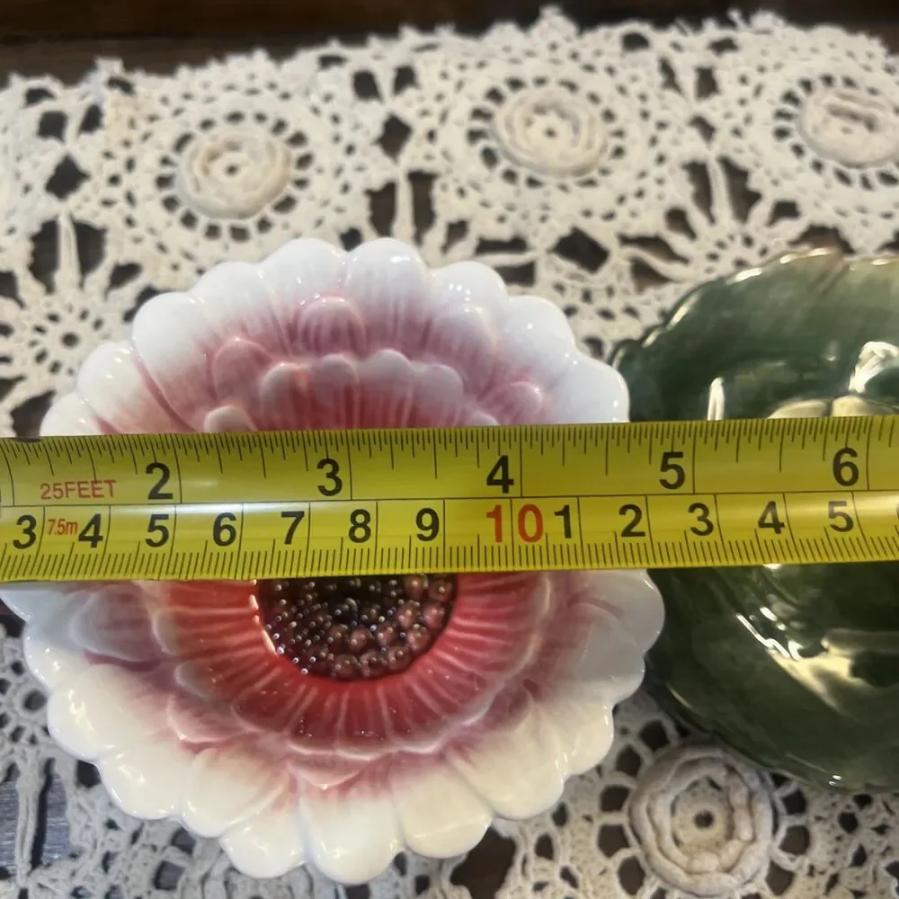 CORNER RUBY DARK PINK BROWN CENTER FLOWER & GREEN LEAF TEA CUP & SAUCER